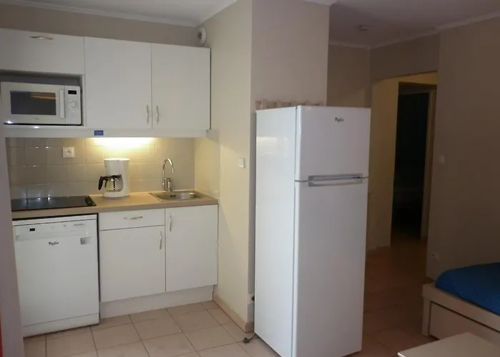 Appartement 3 Pieces Avec Grande Terrasse Vue Rochelongue Cap D'agde *